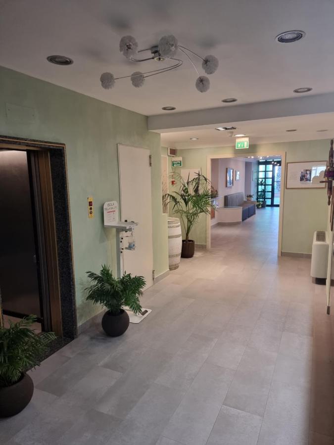 Hotel Solarium San Benedetto del Tronto Exterior foto