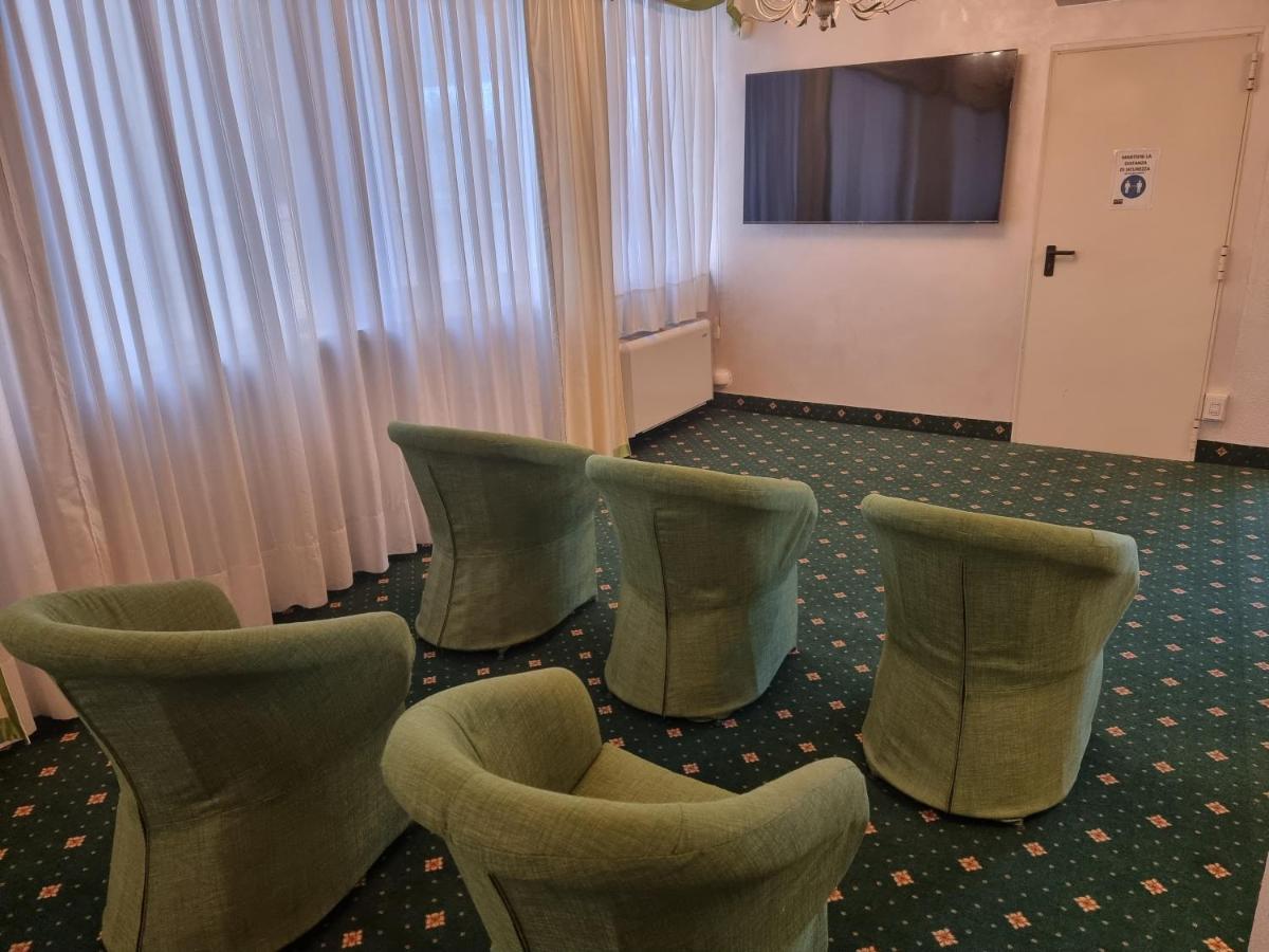 Hotel Solarium San Benedetto del Tronto Exterior foto